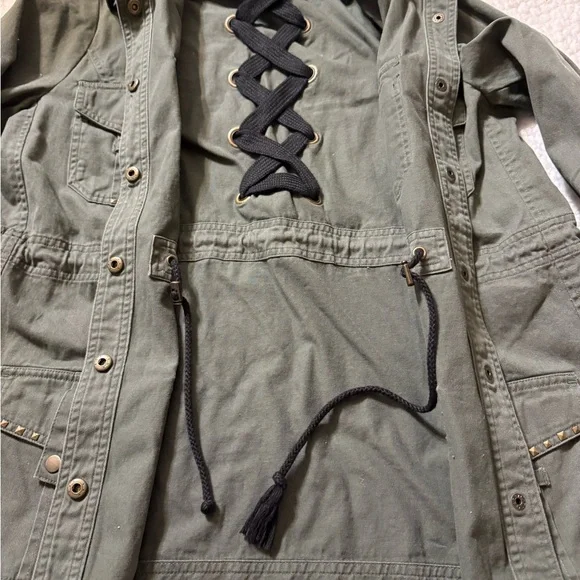 Democracy Women's Olive Green utility Jacket with Lace-Up Back-medium - Picture 7 of 12